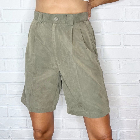 Pants - KHAKI Green High Waist Pleated Tailored Shorts 30